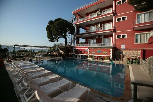 Гостиница Tunc Hotel в Айвалыке