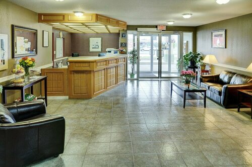 Гостиница Lakeview Inns & Suites - Edson East