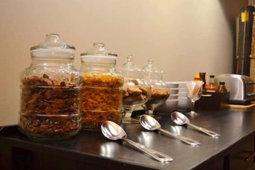 Фото B at Home Guesthouse Piet Retief