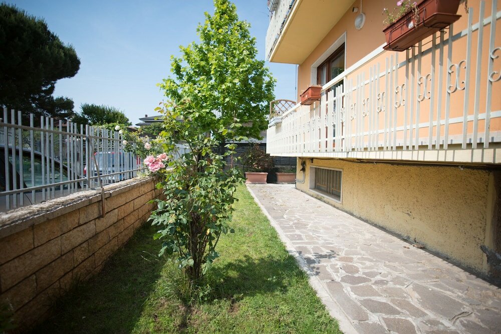 Фото Affittacamere Elena