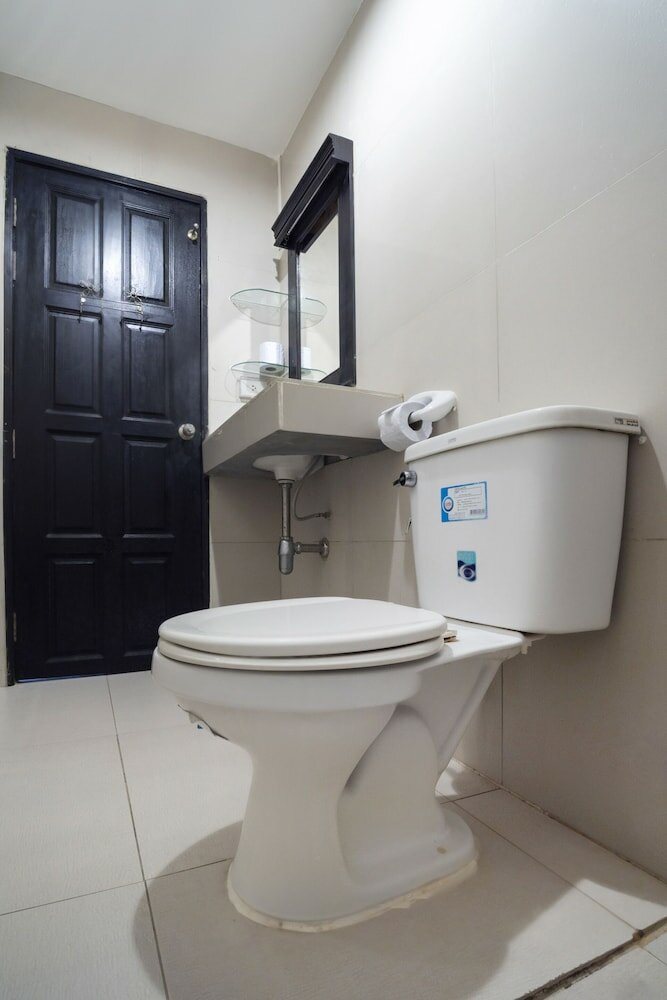 Фото Oyo 835 Koh Chang Luxury Hotel