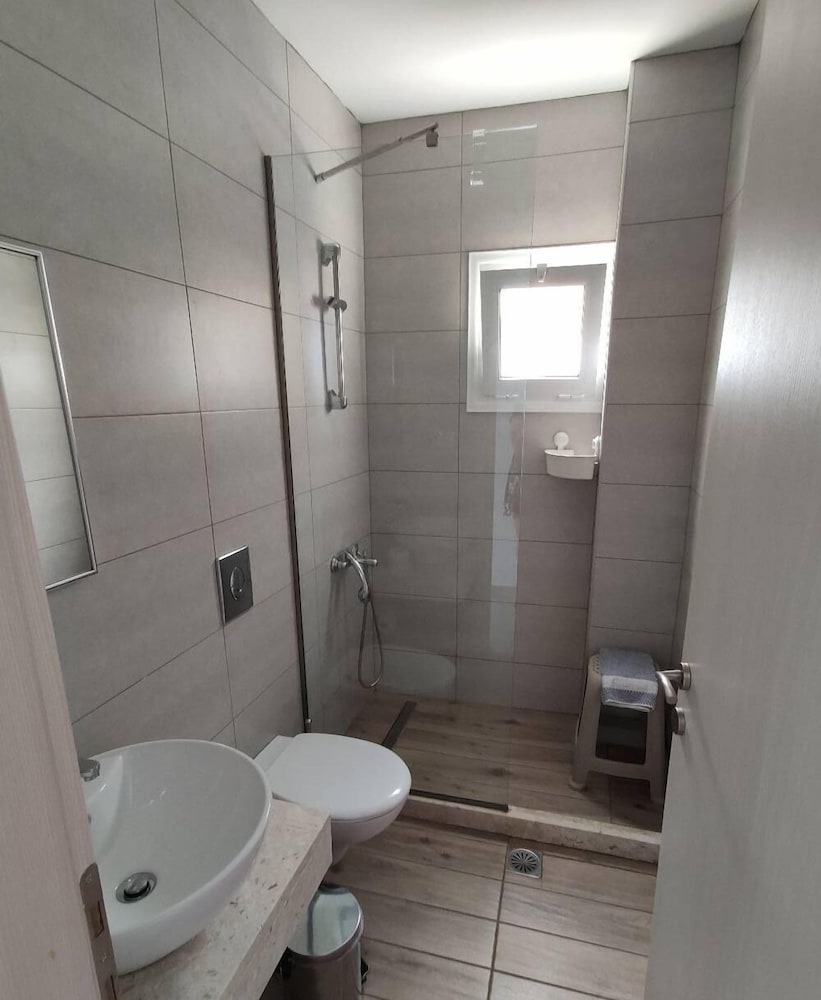 Фото Kostas Apartments