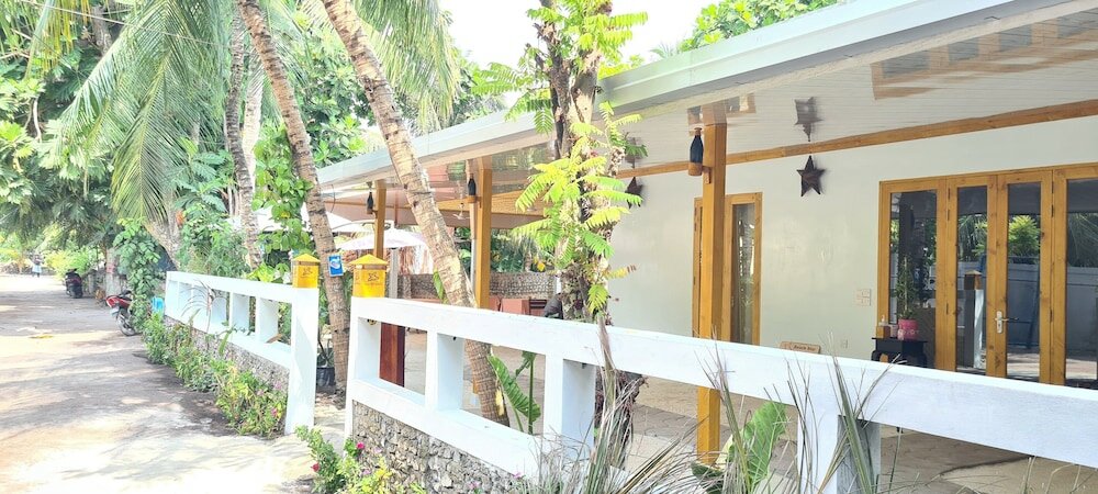 Фото Отель Beach Star Maldives