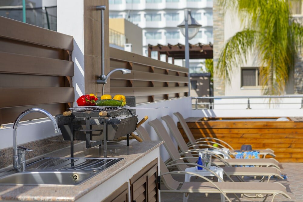 Фото Вилла Seafront Protaras Luxury Resort