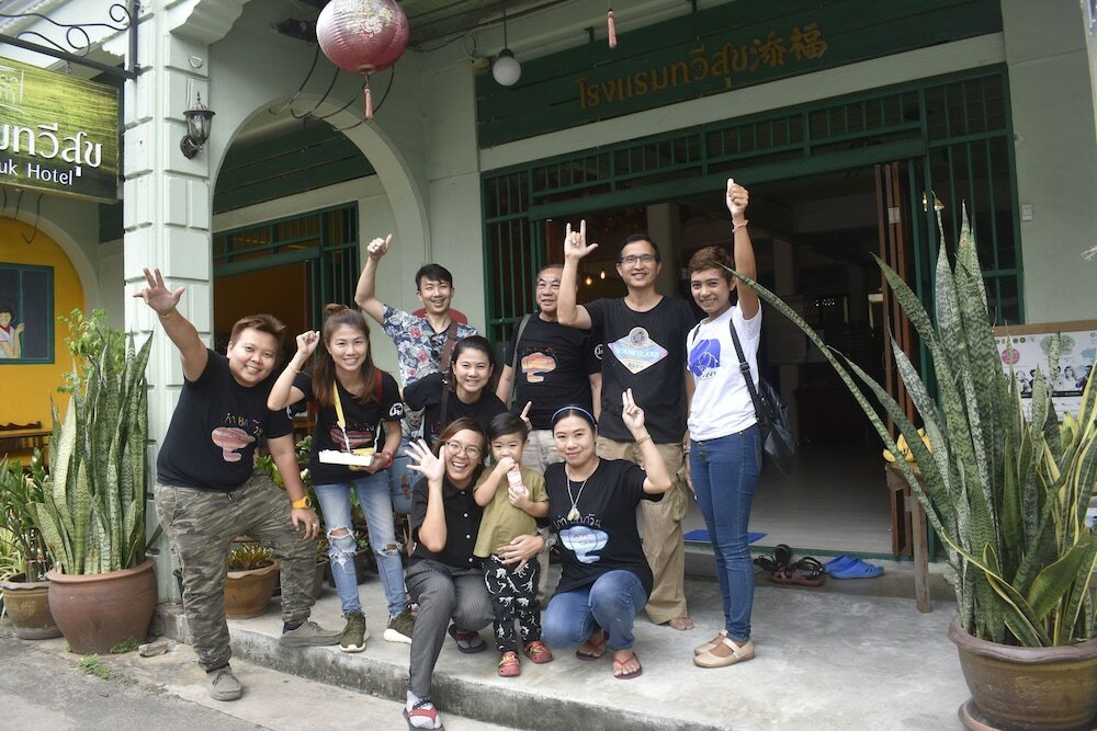 Фото Thaweesuk Hotel