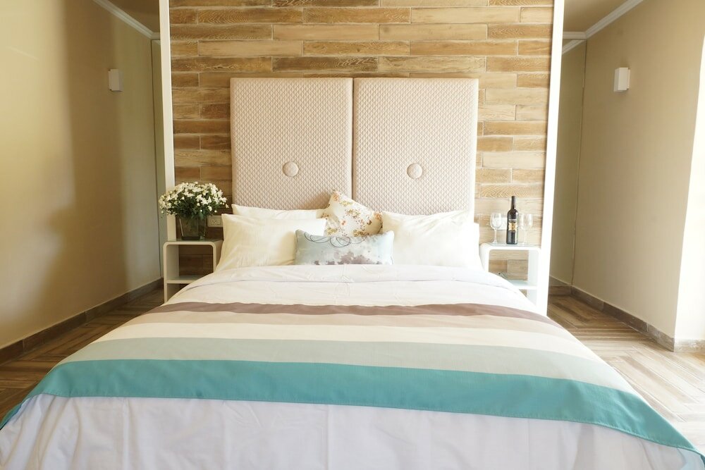 Фото Erettz Zeelim