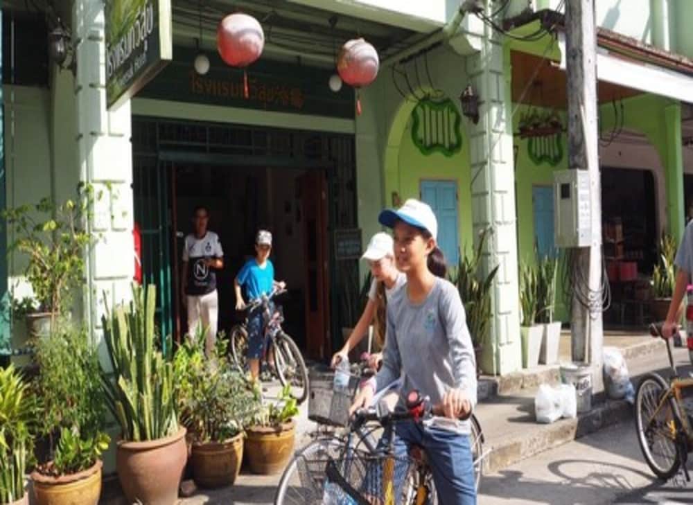 Фото Thaweesuk Hotel