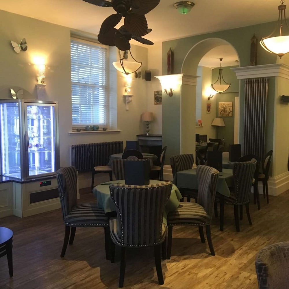 Фото Ship Leopard Boutique Hotel