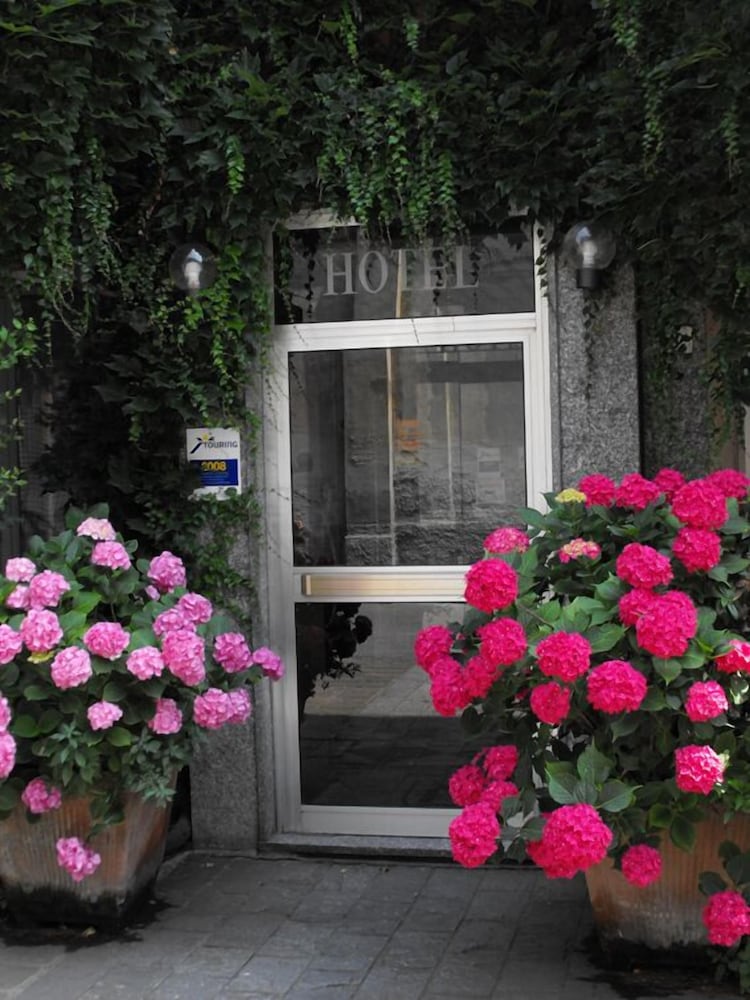 Фото Hotel Fiesta