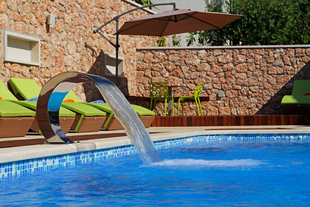 Фото Boutique Hotel Bol