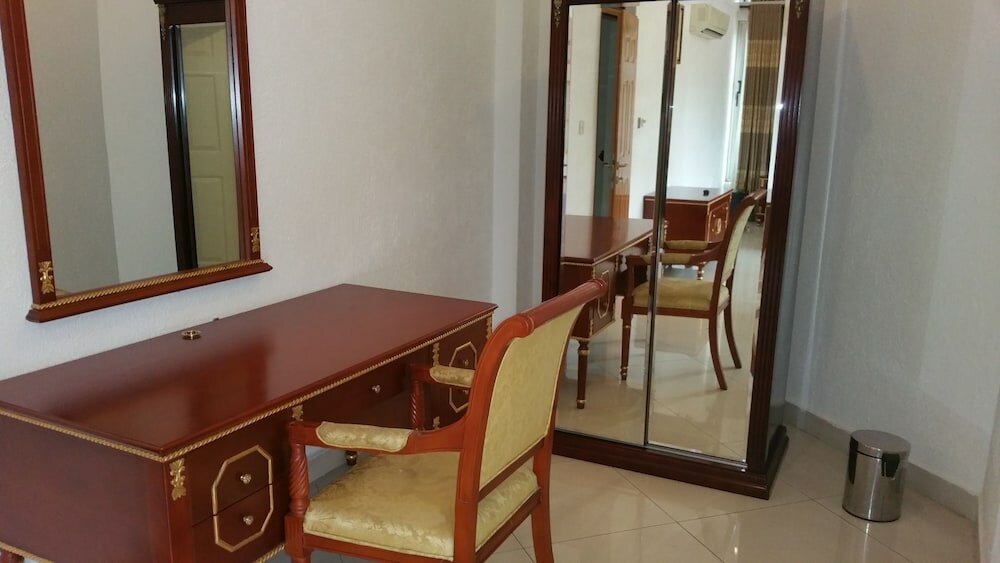 Фото Dream Court Apartment