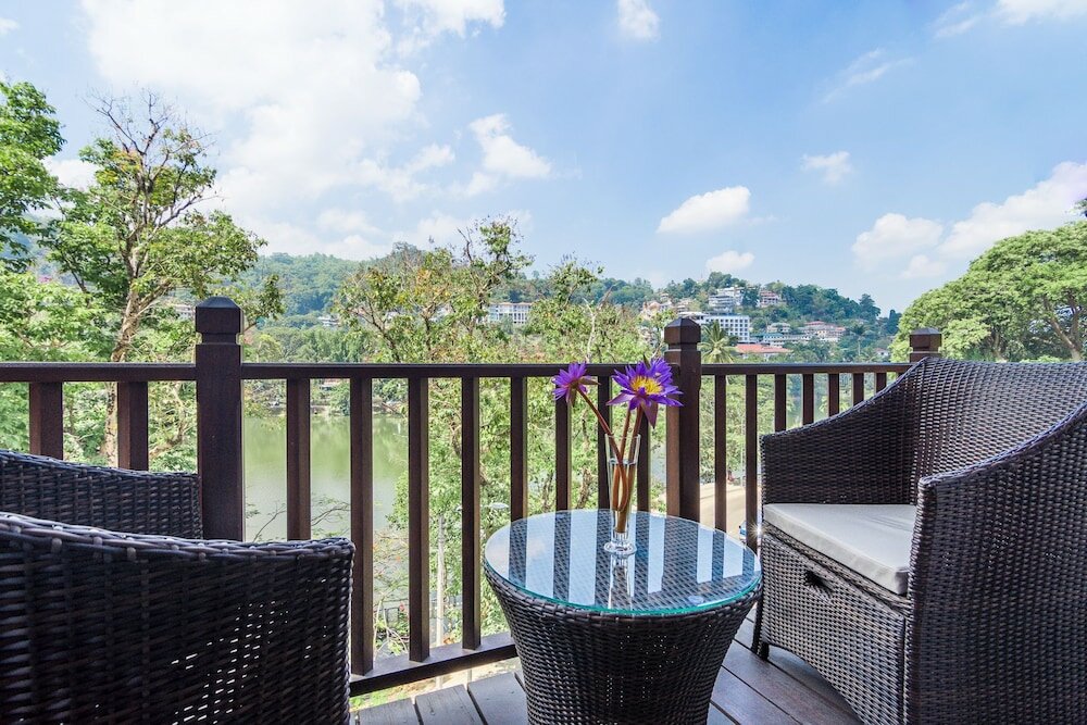 Фото Viyana Boutique Hotel