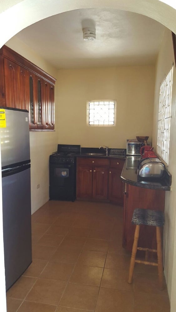 Фото Ocho Rios Pimento Villas