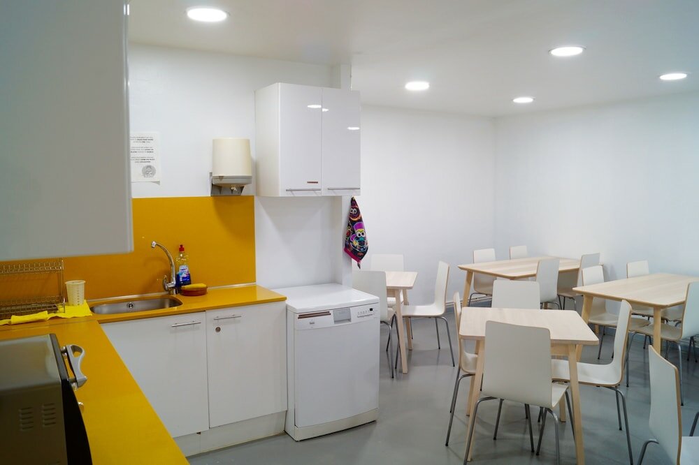 Фото Alberguinn Youth Hostel