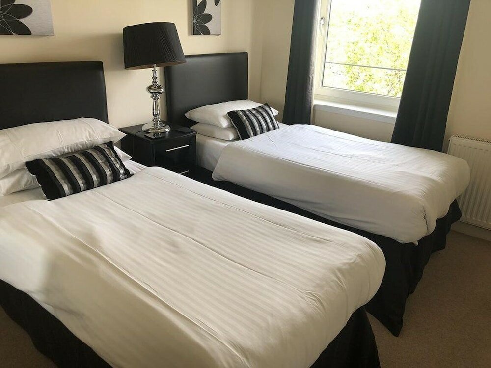 Фото Oakhill Apartments Edinburgh