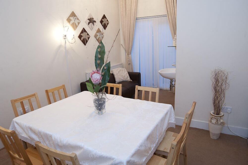 Фото Park Hall Suites