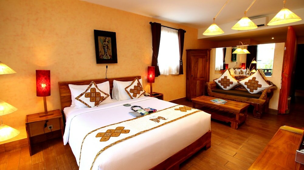 Фото Petit Hotel Bali