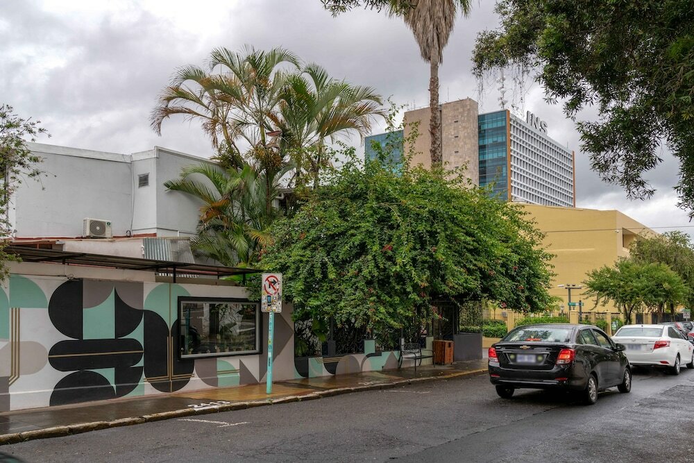 Фото Selina San Jose