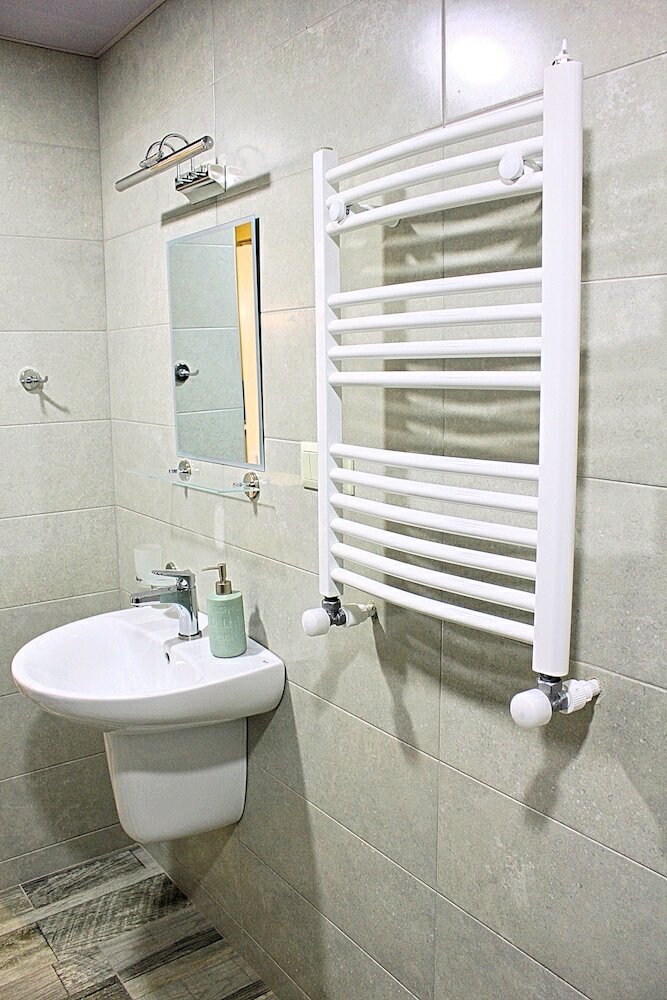 Фото Red Fox Guesthouse