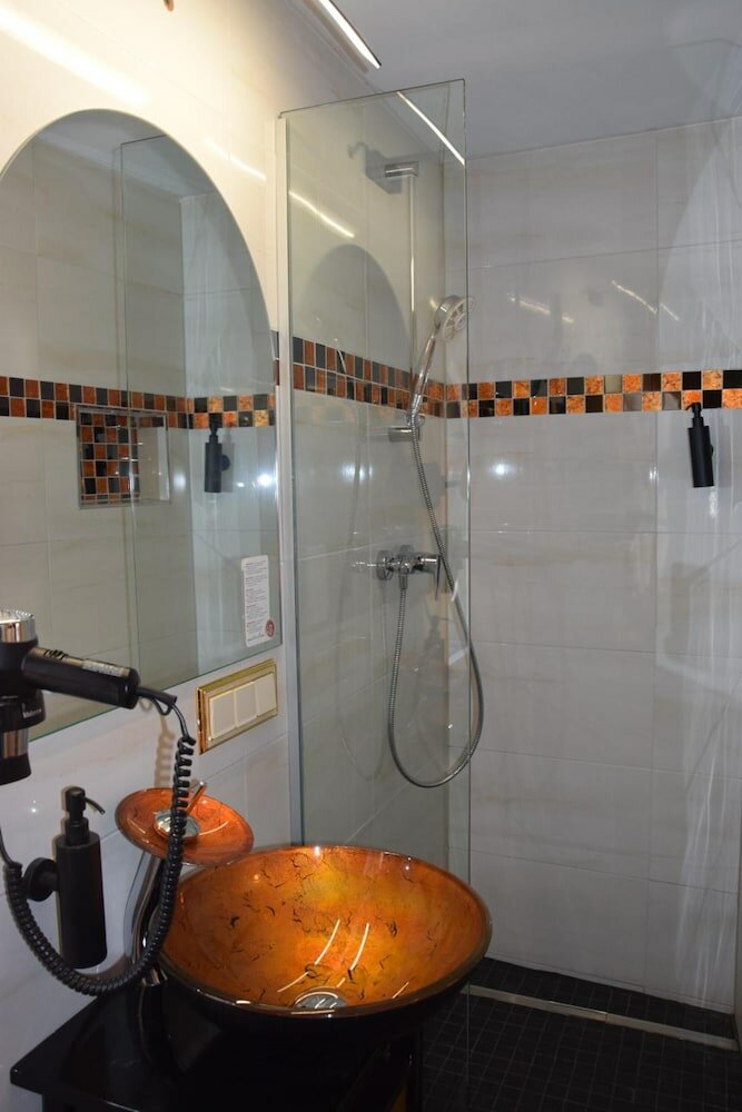 Фото Hotel Torwirt