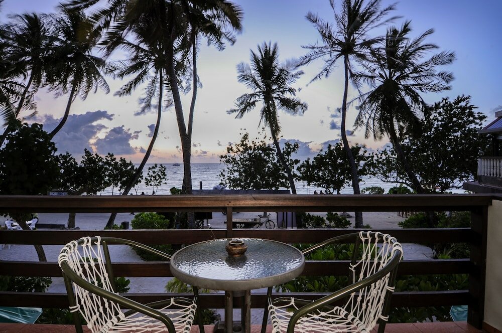 Фото Отель Salt Beach