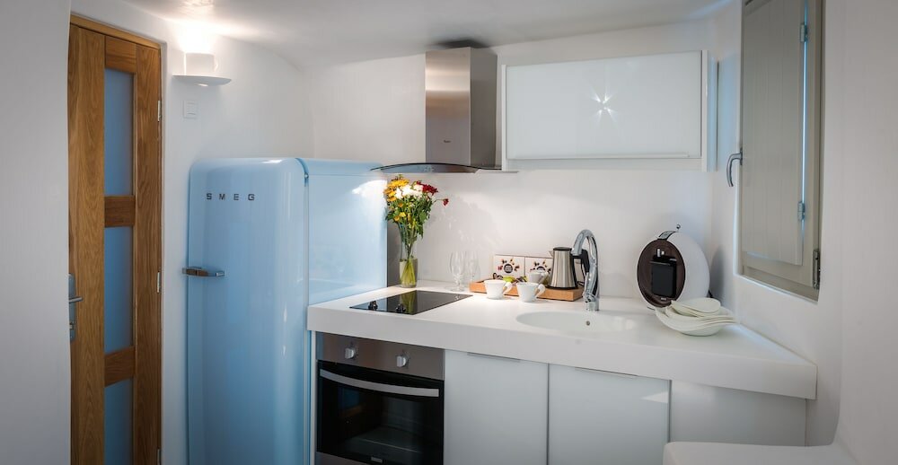 Фото Elite Luxury Suites