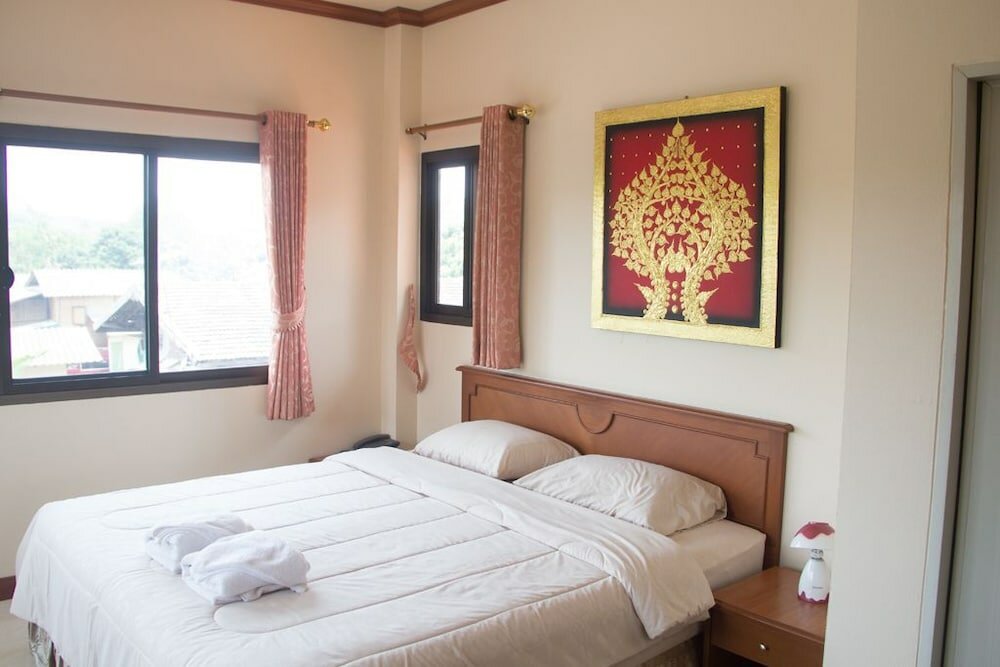 Фото Donchai House