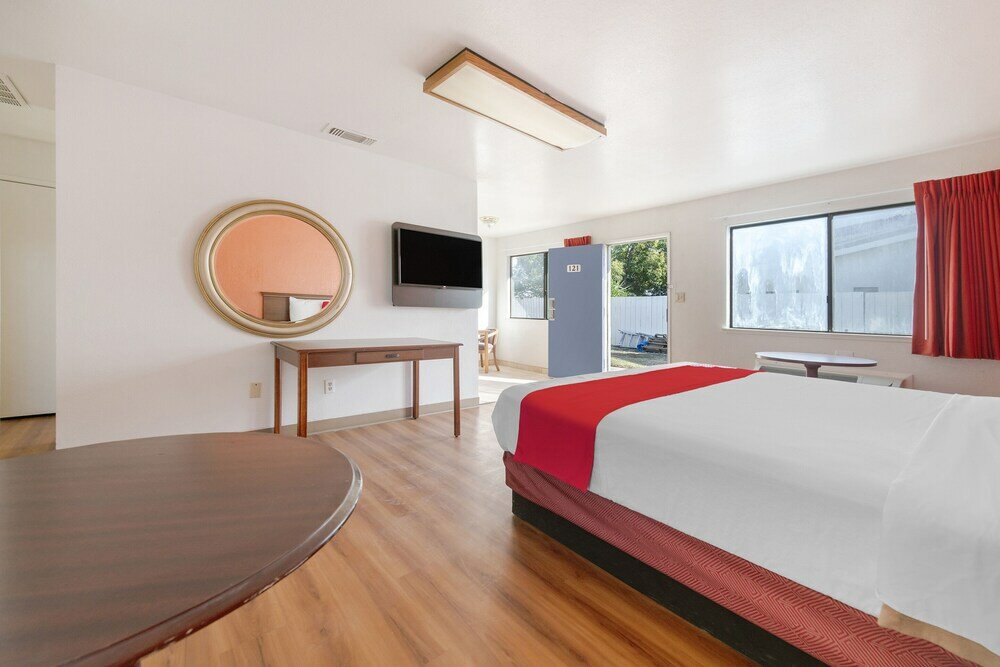 Фото Super 8 by Wyndham Dunnigan