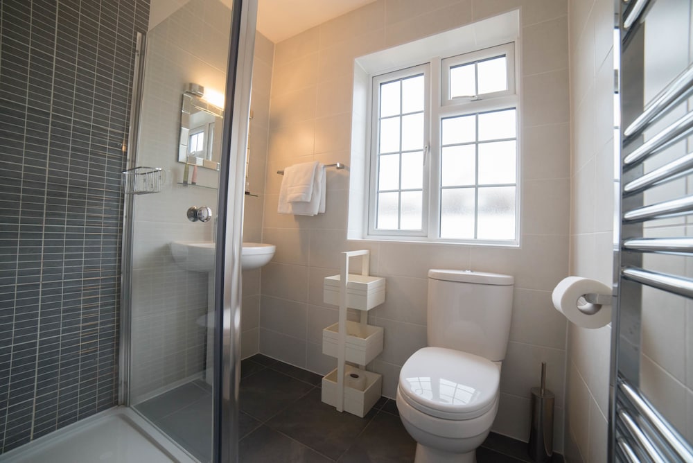 Фото Red Mullions Guest House