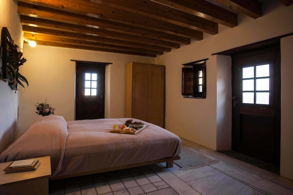 Фото House in the Castle