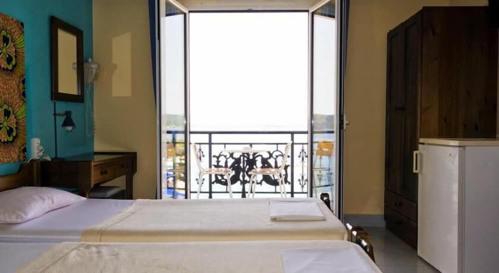 Фото Hotel Miramare