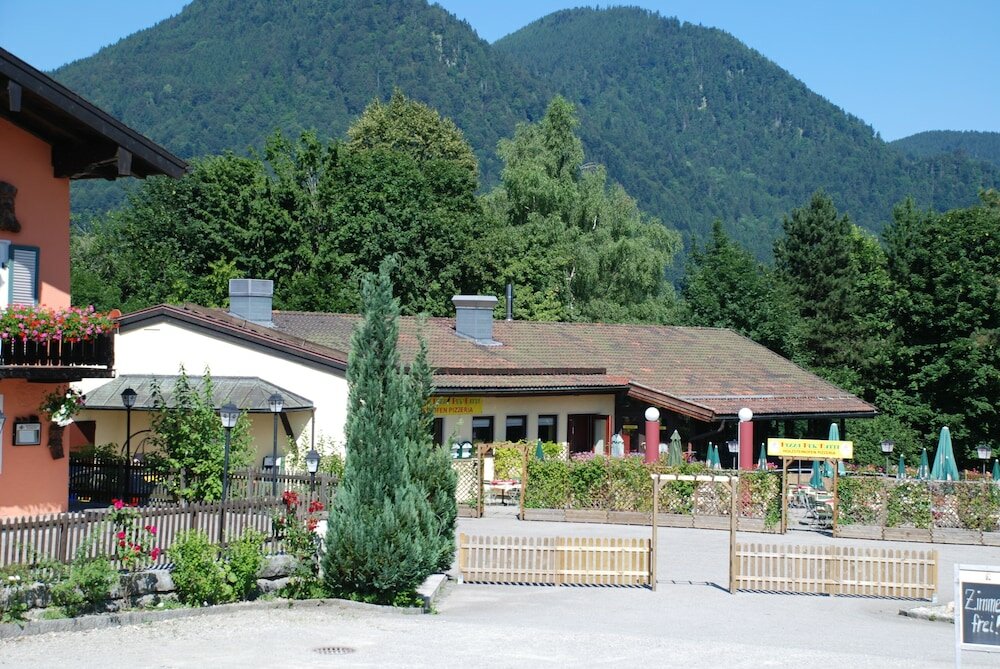 Фото Hotel Garni Forsthaus