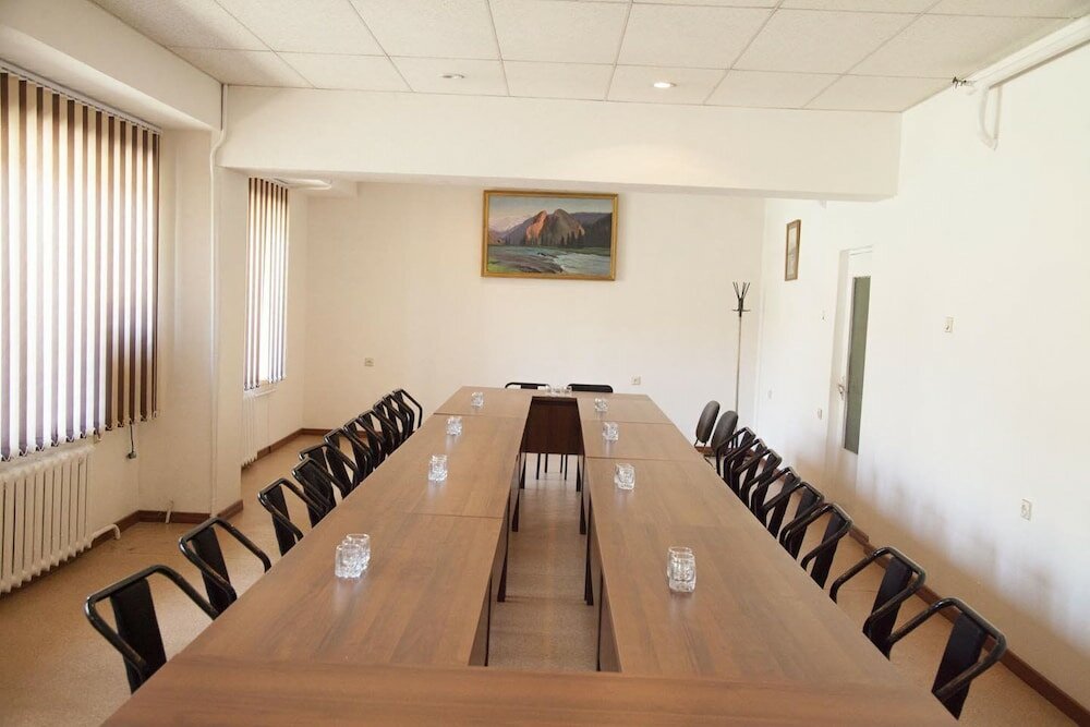 Фото Достук