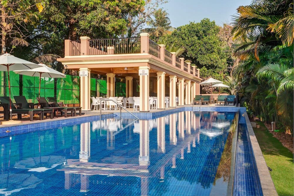 Фото Seashell Suites and Villas