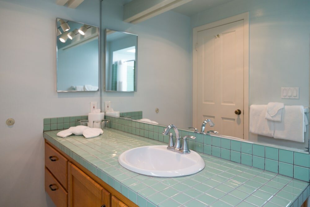 Фото Wave Crest Resort