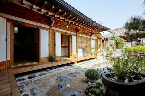 Гостевой дом Happiness Full Hanok Guesthouse в Чонджу