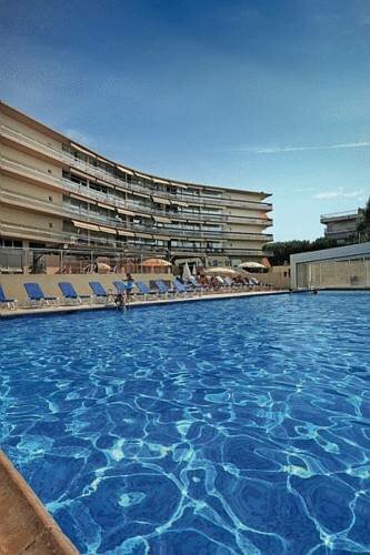 Гостиница Pierre & Vacances Residence Heliotel Marine в Сене-Лоране-дю-Варе