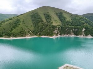 Озеро Казеной-Ам (озеро Кезенойам), достопримечательность в Чеченской Республике