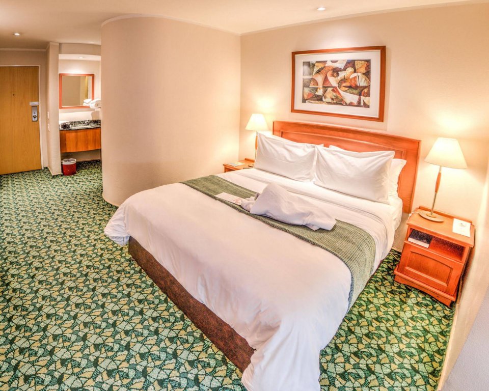 Фото Town Lodge Johannesburg Airport