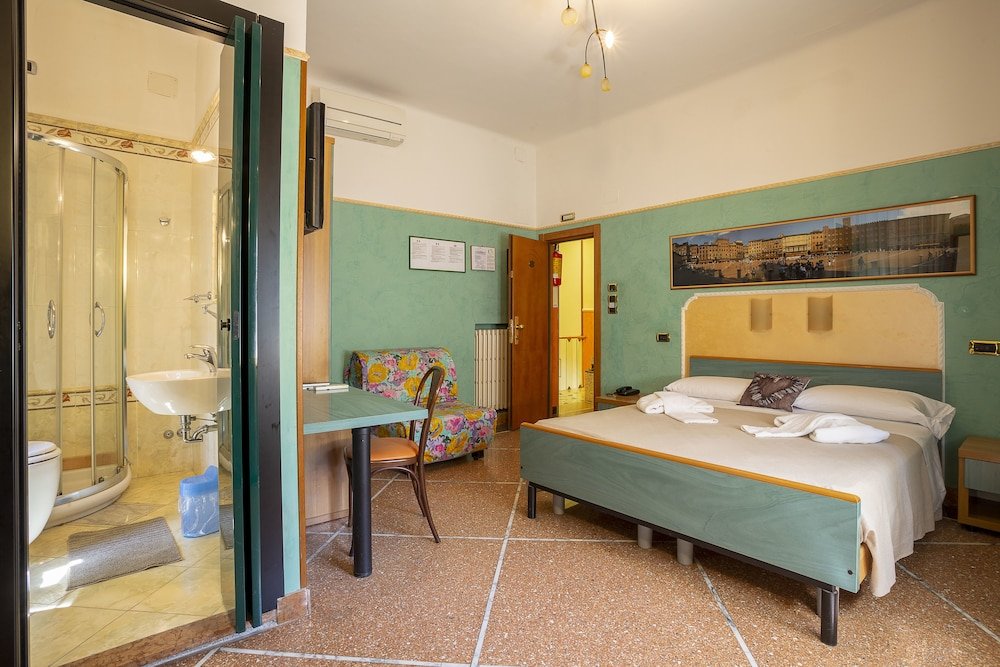 Фото Hotel Maria