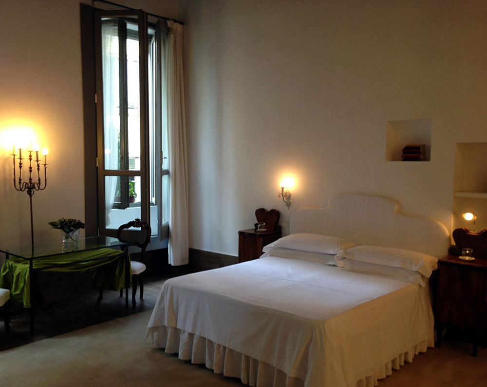 Фото Antica Locanda dei Mercanti Hotel