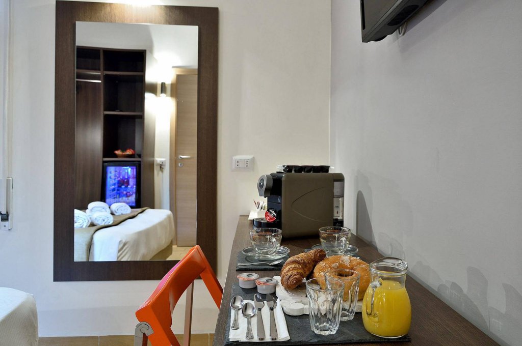 Фото B&b 94Rooms Vatican Vigliena