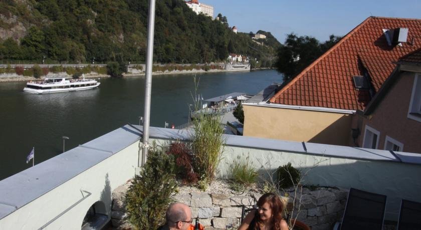 Фото Hotel Passauer Wolf