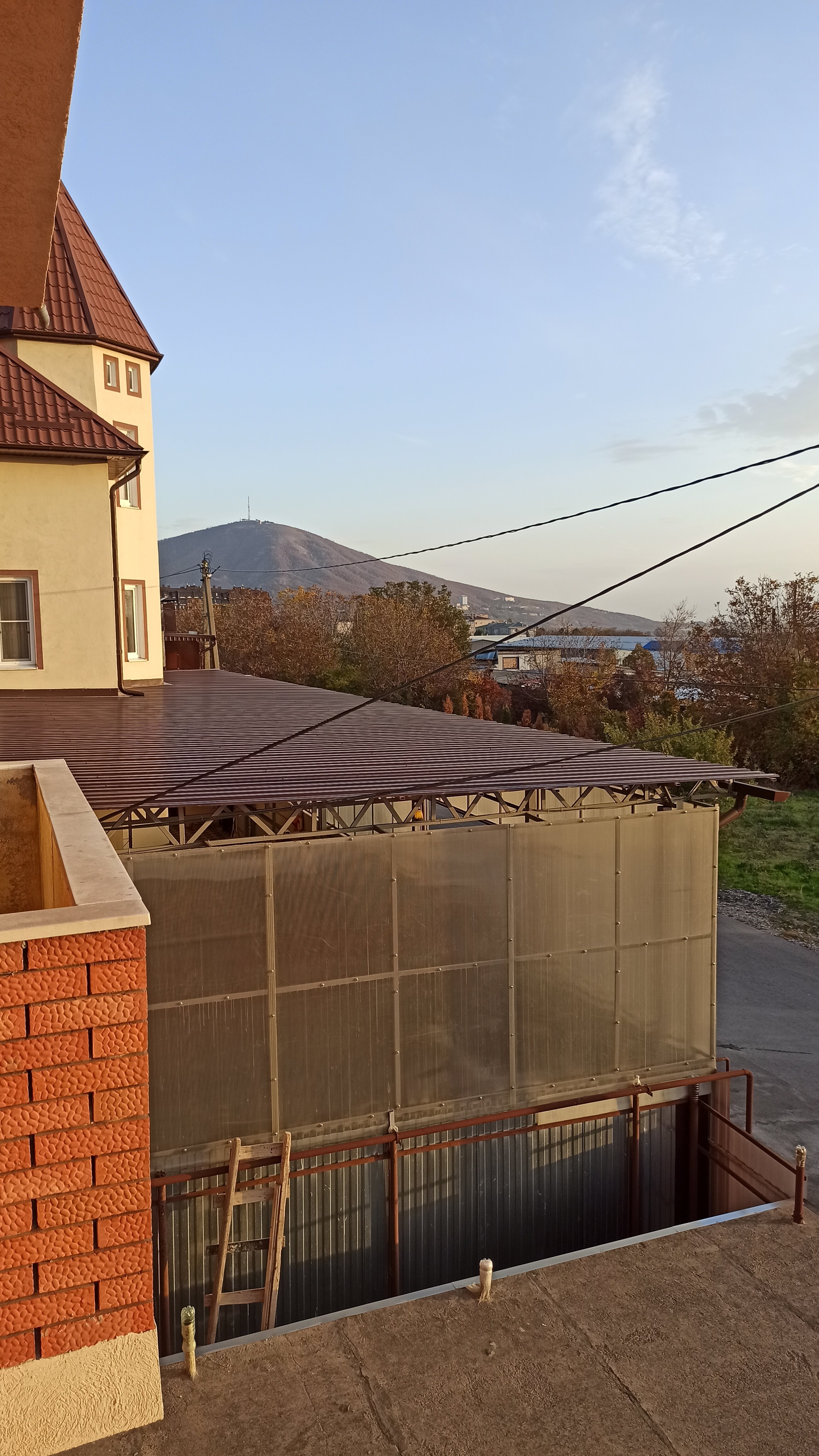 Фото У Грека