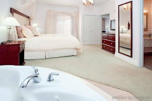 Гостиница La Quinta Inn & Suites by Wyndham Loveland в Лавленде