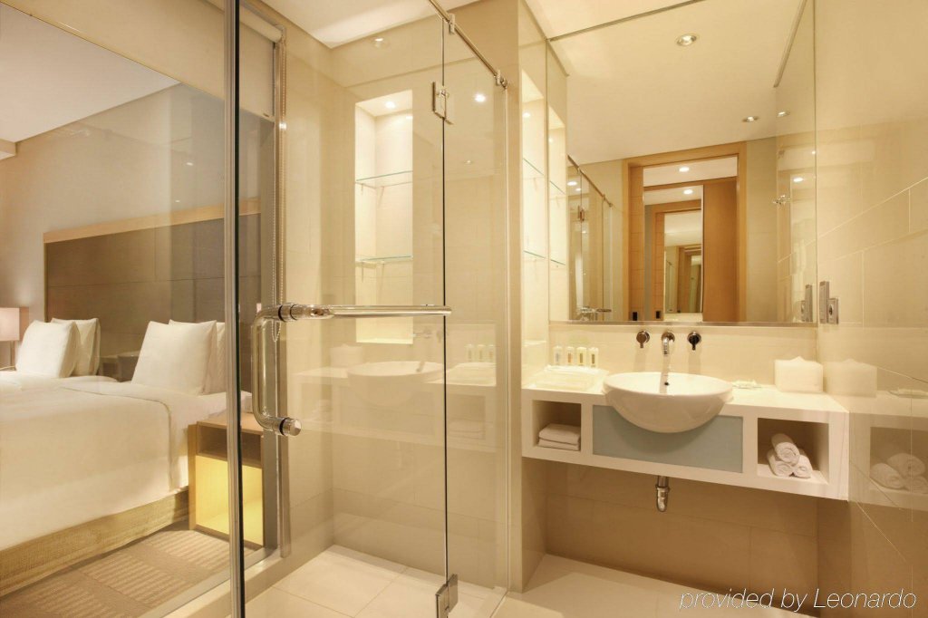 Фото Holiday Inn Jakarta Kemayoran