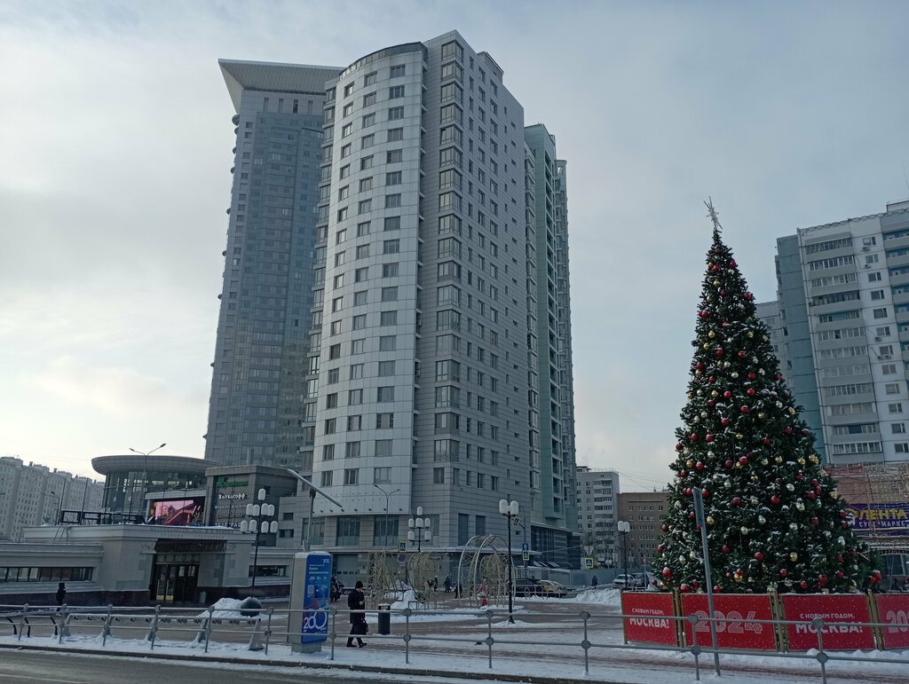 Shopping mall Sokolniki, Moscow, photo