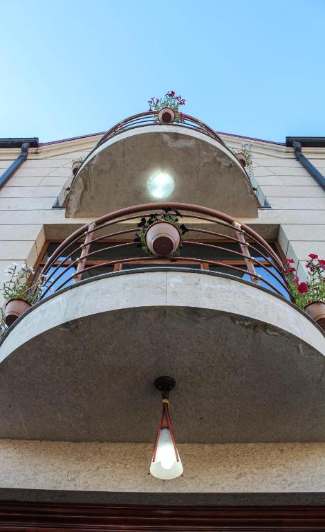 Фото Caribian Hotel Yerevan