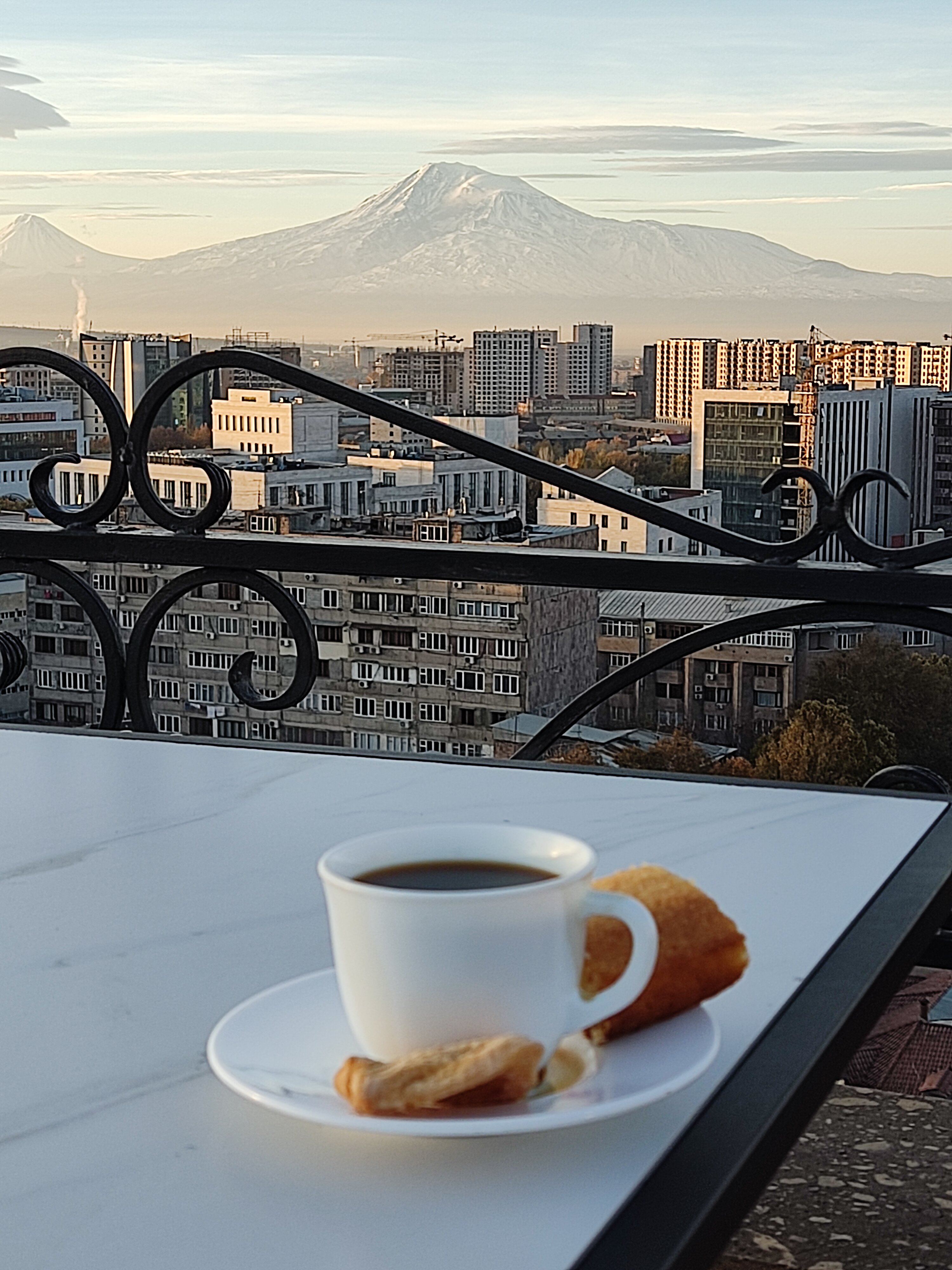 Фото Hotel 14th Floor