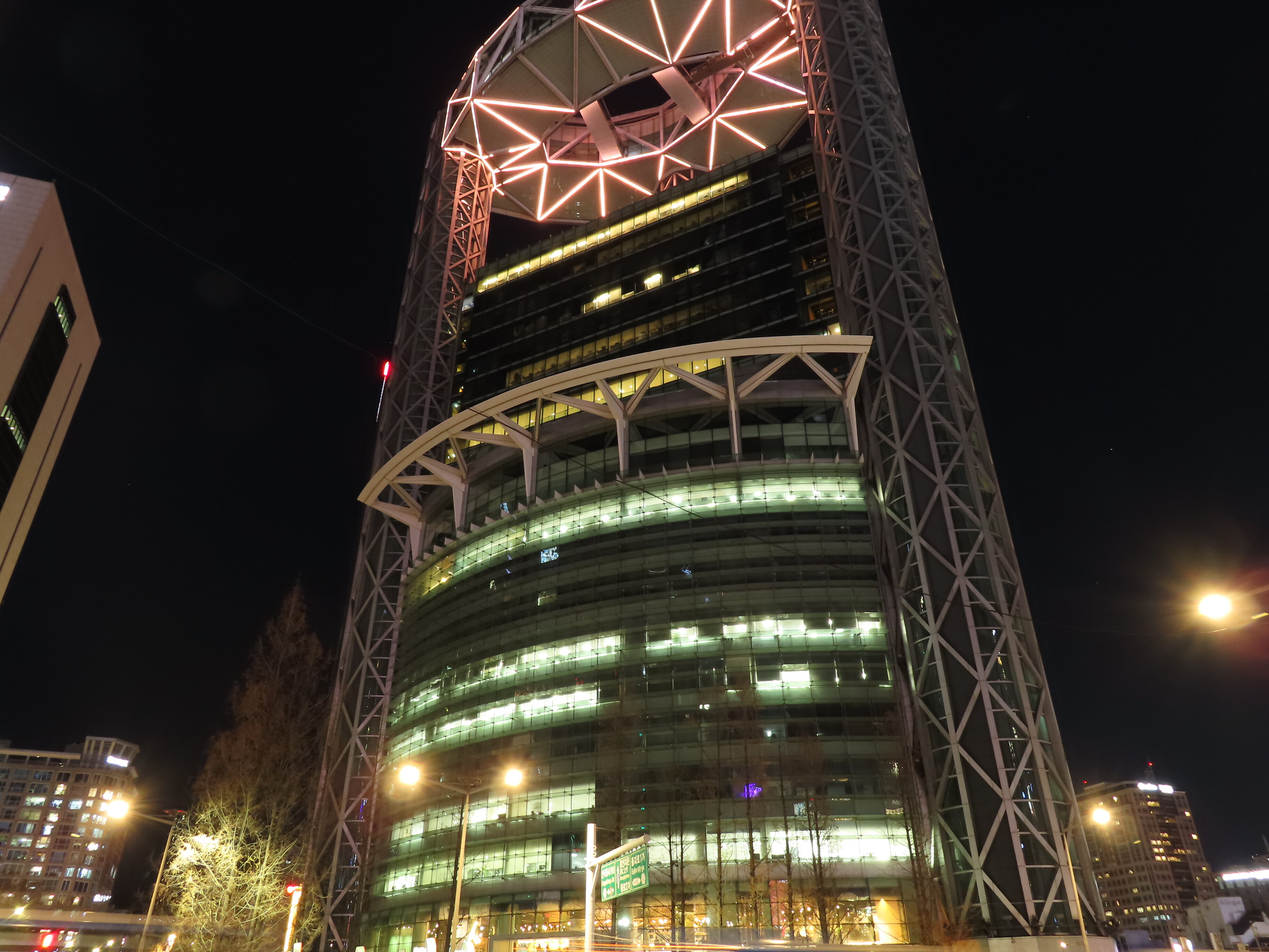 Фото Signiel Seoul